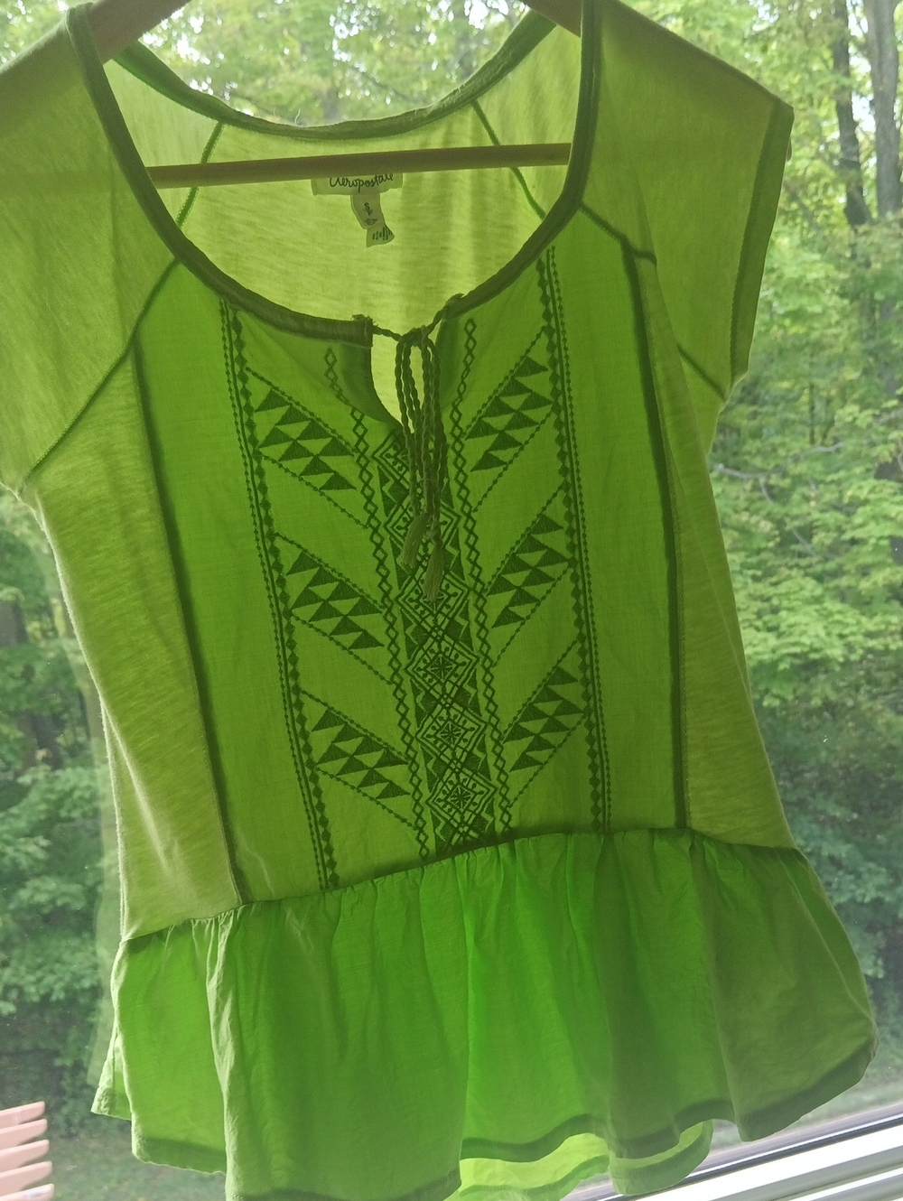 P15.5-17" Aeropostale Lime Green Peplum Embroidered Sleeveless Hi-low Top